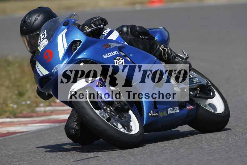 /Archiv-2023/28 05.06.2023 Moto Club Anneau du Rhin/vert-medium/35